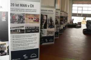 Track MAN poster sessions 